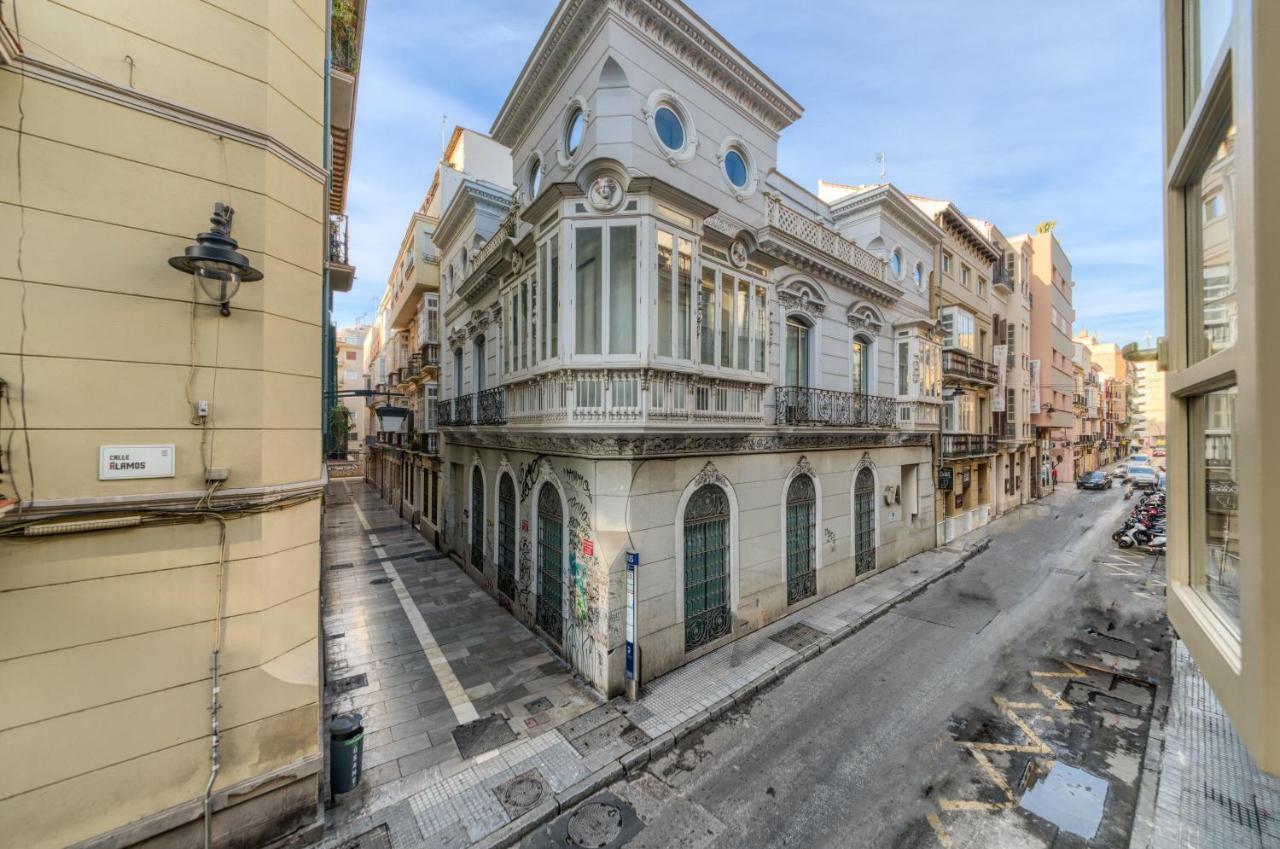 Lyrioshomes Apartamento Estudio La Biznaga Малага Экстерьер фото